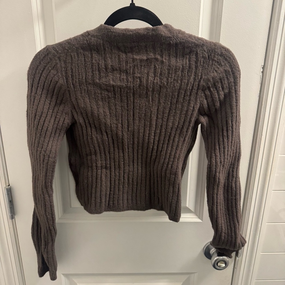 Aritzia Wilfred Chocolate Brown Ribbed cropped Cardigan - Picture 3 of 3